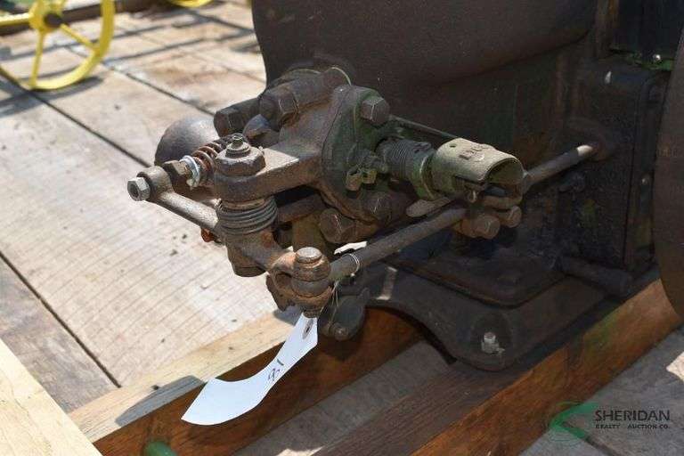 John Deere 1.5 HP Engine- Needs New Gaskets