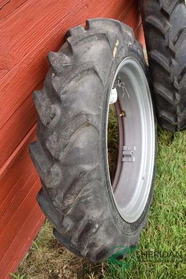 Cub Rear Wheels &amp; Tires
