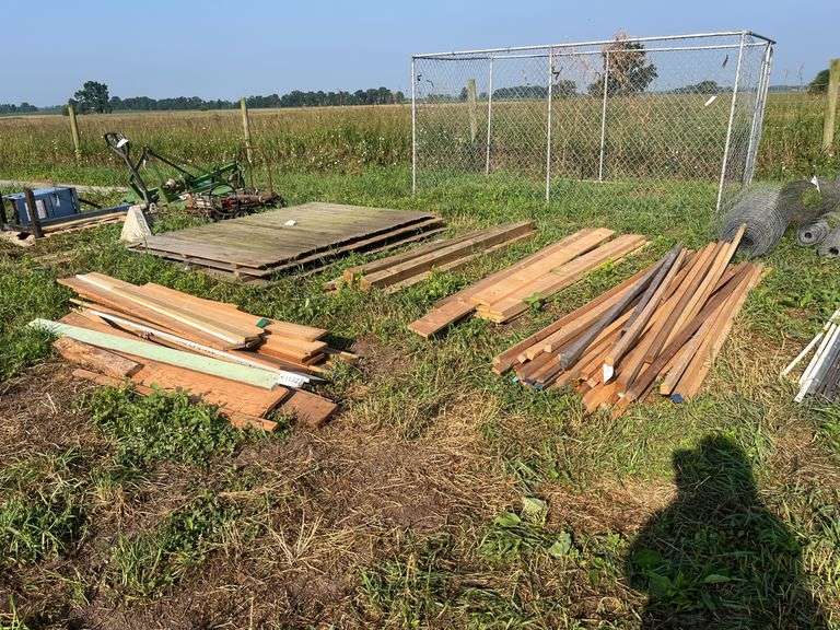 (4) piles of assorted wood all sizes, row:11 image