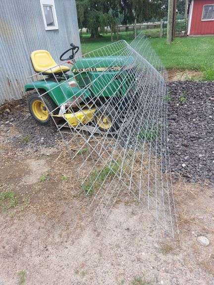 (2) 16' Wire Stock Panels
