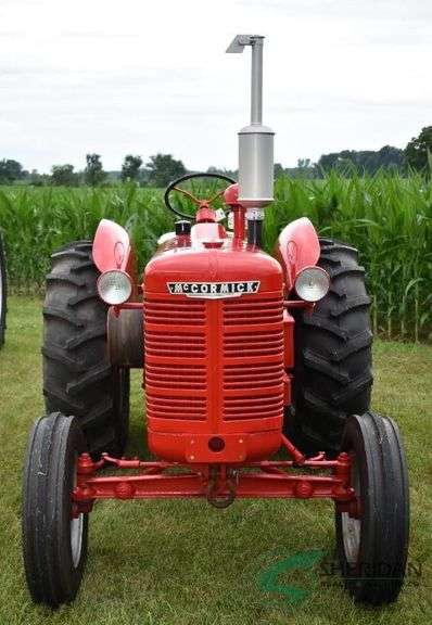 1952 Farmall "W-4" Standard Tractor