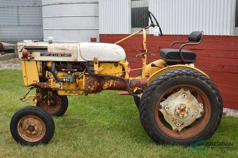 1969 Farmall Cub