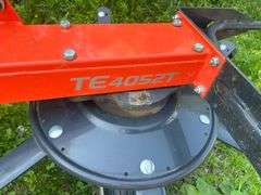 Kubota Tedder 4 Basket