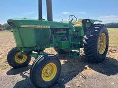 John Deere 4320 tractor, synchro shift, 12 volt, 1000/540 PTO, dual outlets, hour meter not functional, S/N - T613R 012952R