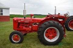1952 Farmall "W-4" Standard Tractor