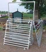 (1) Livestock Pen