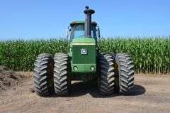 John Deere 8640