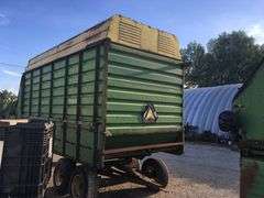 John Deere 716A Chopper Wagon