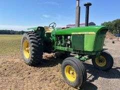 John Deere 4320 tractor, synchro shift, 12 volt, 1000/540 PTO, dual outlets, hour meter not functional, S/N - T613R 012952R