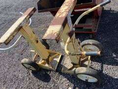 2 Semi trailer jacks
