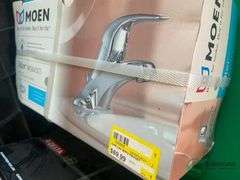 Numerous New hardware items TOTES NOT INCLUDED