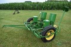 John Deere 2 Row Corn Planter