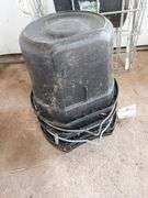 (4) Flat-Back Buckets