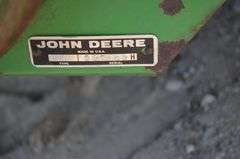 John Deere 9500 Combine w/ 6-Row Corn Head