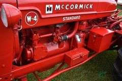 1952 Farmall "W-4" Standard Tractor