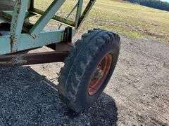 Parker 2600 Gravity Wagon on running gear, Shur-Loc roll over tarp
