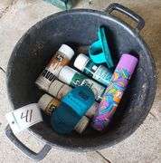 Livestock Show & Grooming Supplies in Feed Pan
