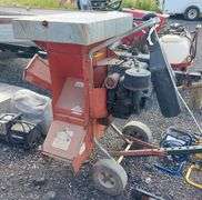 Troybilt Super Tomahawk Wood Chipper