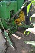 John Deere 4320