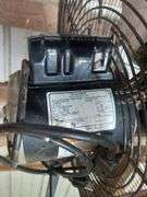 ShowBarn Fan w/ Bracket Hanger