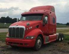 2009 PETERBILT 387 Sleeper Truck Tractor