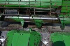 John Deere 9500 Combine w/ 6-Row Corn Head