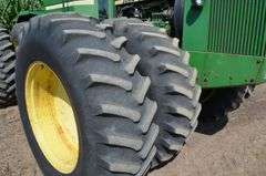 John Deere 8640