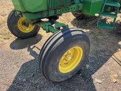 John Deere 4320 tractor, synchro shift, 12 volt, 1000/540 PTO, dual outlets, hour meter not functional, S/N - T613R 012952R