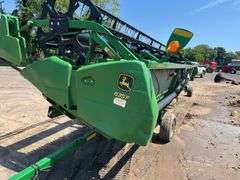 John Deere 635F Grain Platform - DOES NOT INCLUDE HEAD CART