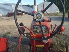 International Farmall 450 Tractor