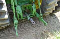 John Deere 8640