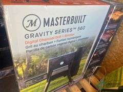 Charcoal grill/smoker