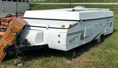 2000 Jayco Manistee Heritage pop up camper, M, row:1