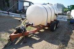 1000 Gallon Nurse Tank w/ Transfer Pump