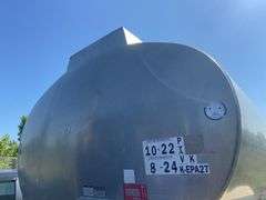 2002 Polar Tank Trailer