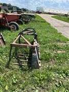 (2) Grapple Buckets, row:3
