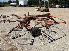 KUHN Rotary Rake