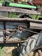 New Idea Manure Spreader: Row 3