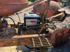 Allis- Chalmers WD with blade, new battery, runs