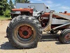IH Utility 656 w/ Loader, Hay Fork, Bucket, & Pallet Fork