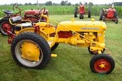 1960 Farmall Cub Lo Boy