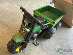 John Deere Pedal Gator with box