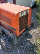 Kubota F2100 Front-Mount Lawn Mower