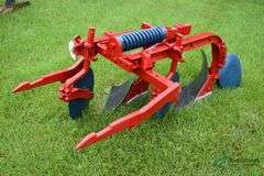 IHC 2 pt.Fast-Hitch Plow - 2B