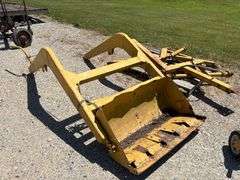 Trip Loader from a Massey Ferguson 50