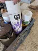 Livestock Show & Grooming Supplies in Crate