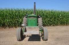 John Deere 4320