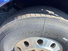 2010  FREIGHTLINER  Cascadia