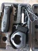 ANDIS Clipper w/ Charger in Case