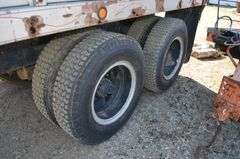 1976 International Transtar 4300 Grain Truck